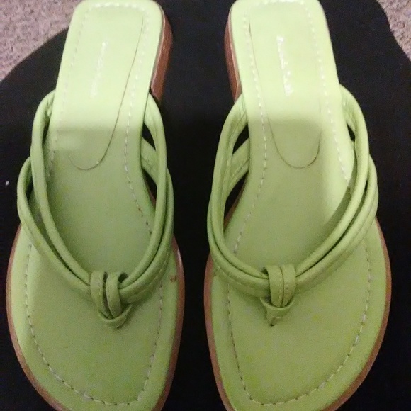 Sandals - Picture 2 of 2